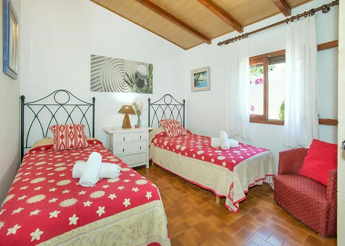 Fullos De Na Torres By Vintage Travel Pollença