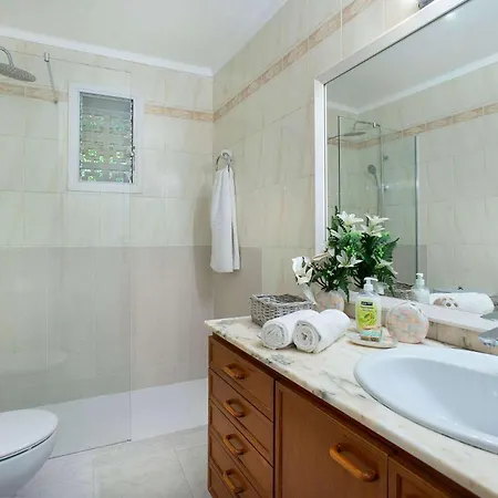 Villa Fullos De Na Torres By Vintage Travel