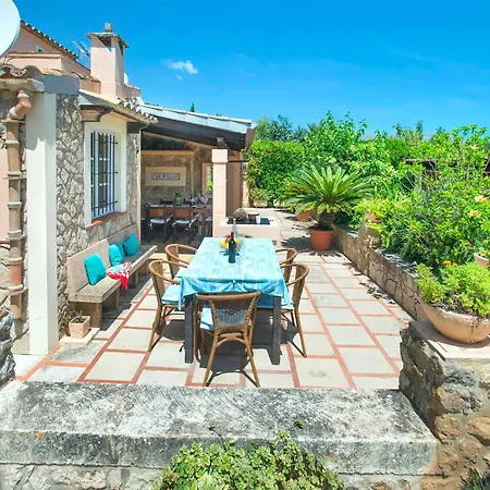Villa Fullos De Na Torres By Vintage Travel Pollença