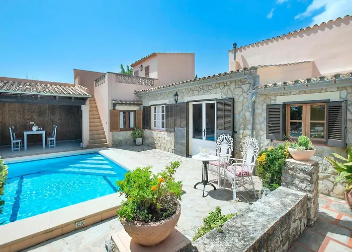 Villa Fullos De Na Torres By Vintage Travel Pollença